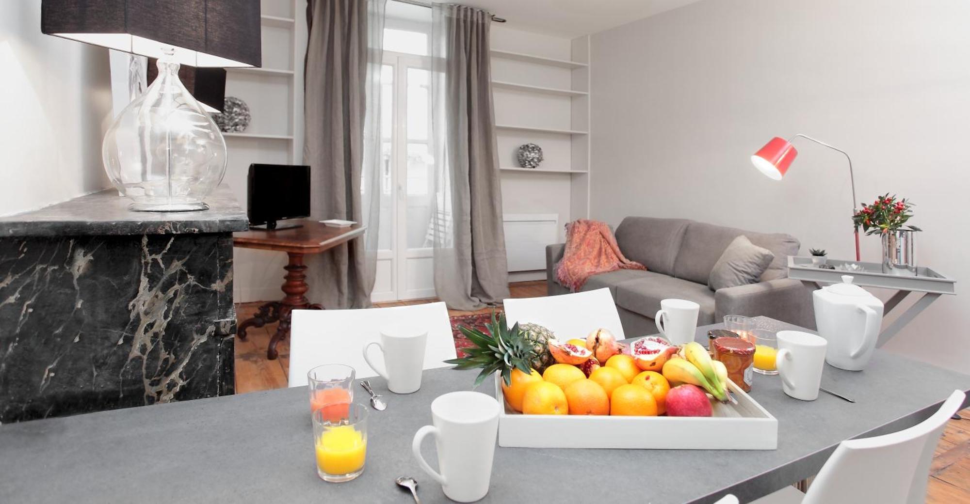 Suites De La Tour Perigueux Centre 외부 사진